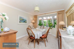 Dining Room- click for photo gallery
